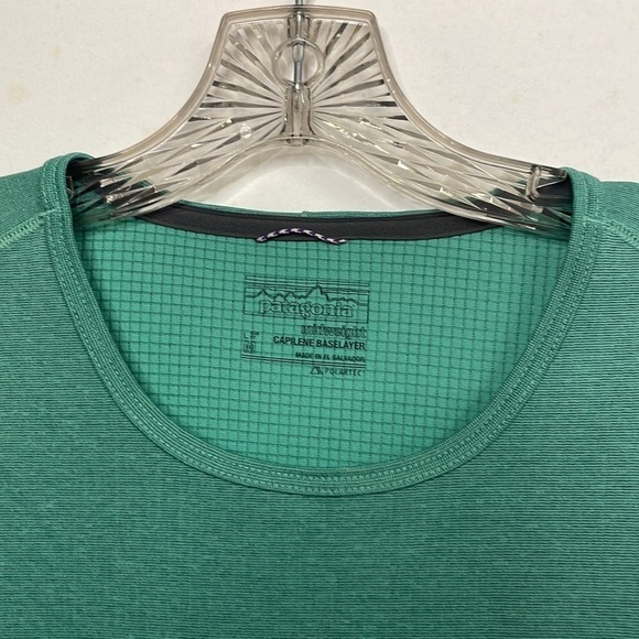 Patagonia Midweight Capilene Baselayer top M Shirt Outdoors Green Grey Waffle - Picture 3 of 7